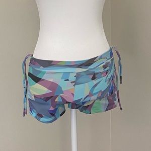 Shakti Side String Short